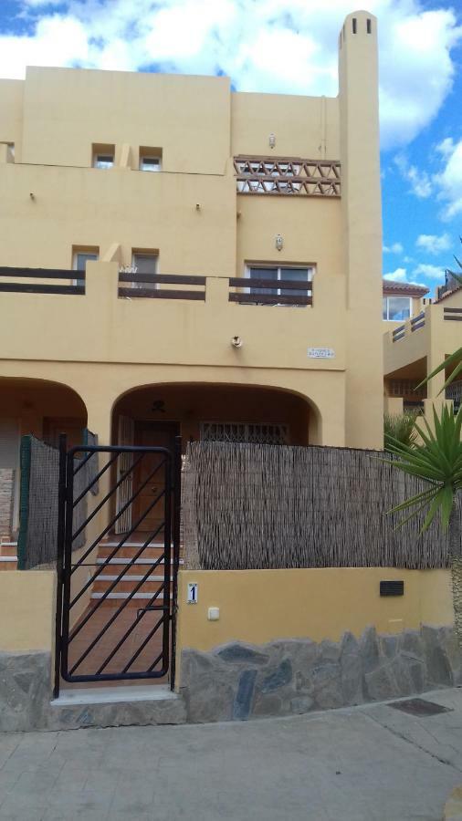 El Faro Puerto Rey Holiday home